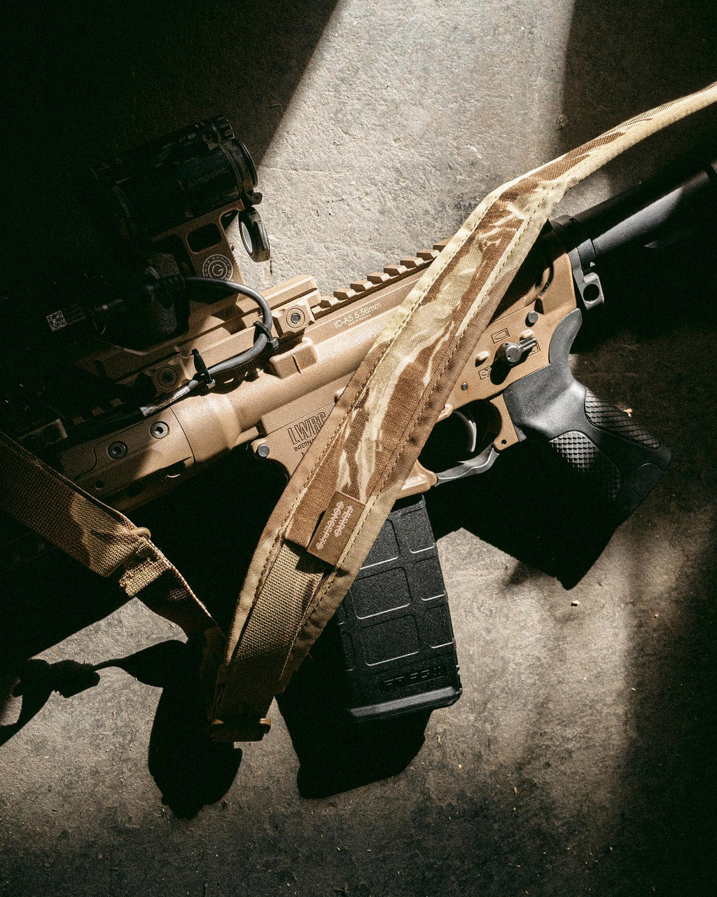 FERRO Concepts The Slingster- Tiger Stripe