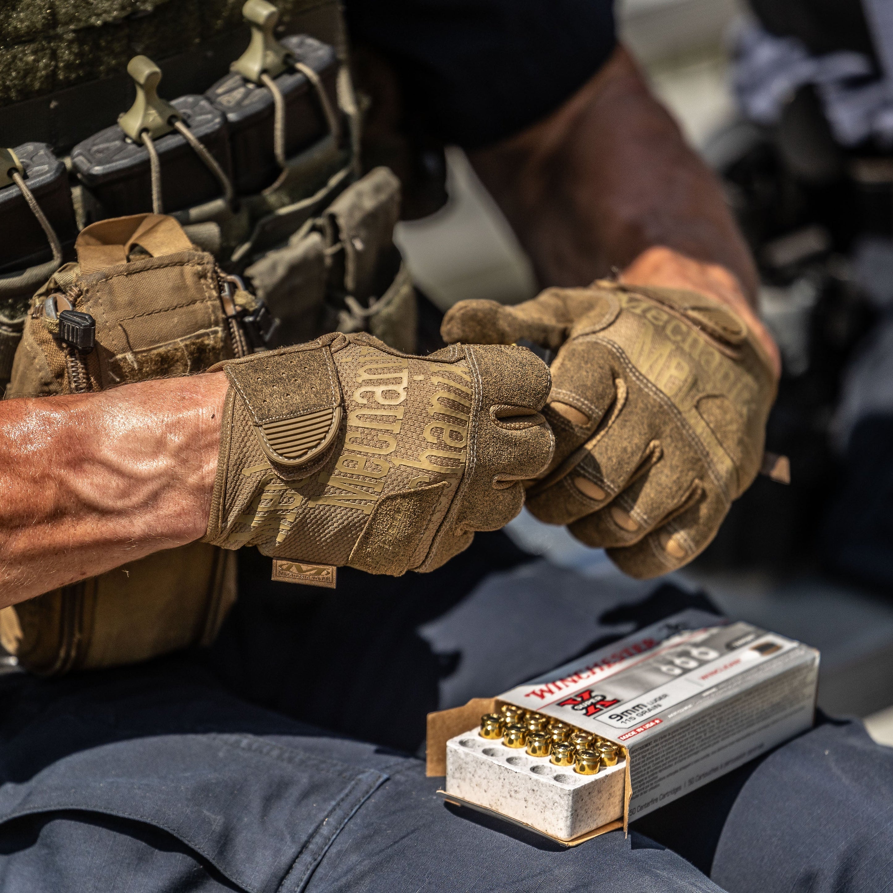 Mechanix Wear Precision Pro