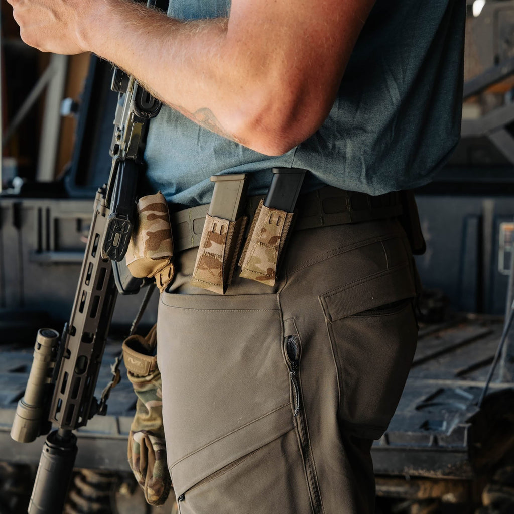 BLUE ALPHA ANGLED PISTOL MAGAZINE POUCH ADAPTER