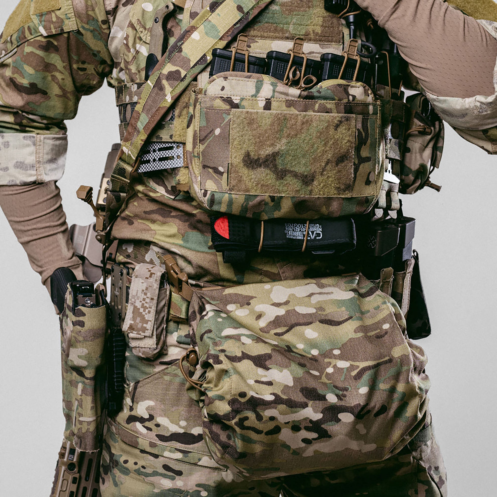 FERRO Concepts The Guss - Gas Mask / Utility Storage Sleeve